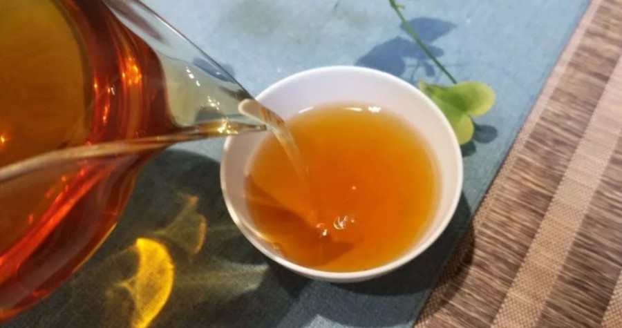 黑茶 | 每一口都不简单